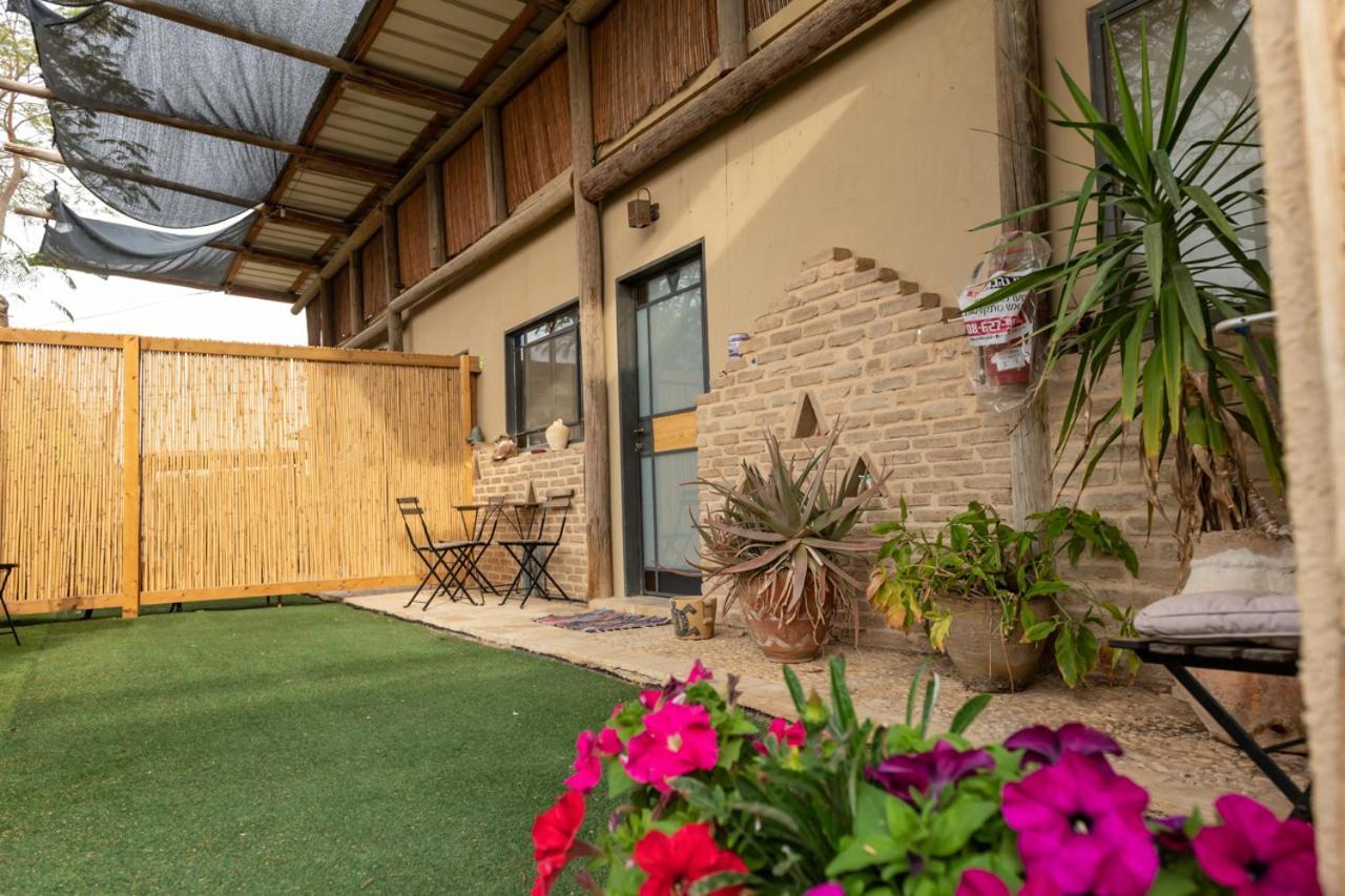 Desert Routes Inn Shvilim Ba Midbar Hazeva Dış mekan fotoğraf